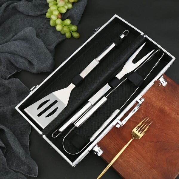 SET BBQ 3 PCS + CAJA DE ALUMINIO  / JA3376 /FS006
