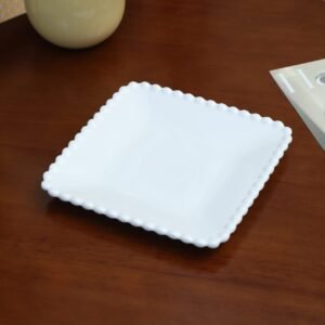PLATO TENDIDO CUADRADO BLANCO DE CERAMICA / JA3414 / FS006