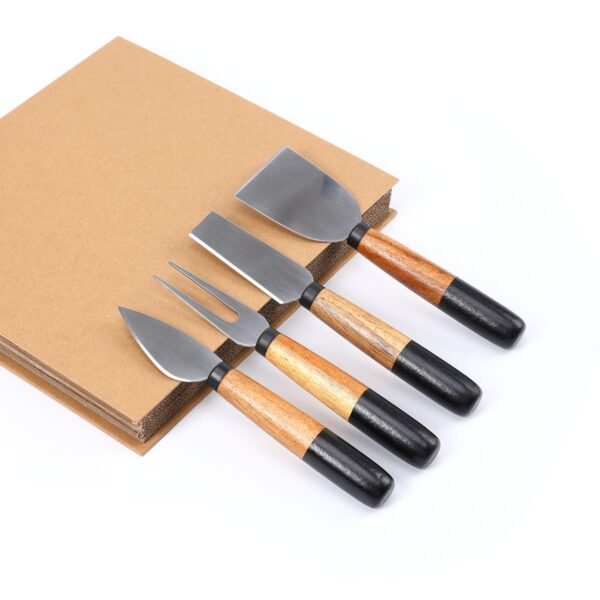 UTENSILIOS PARA QUESO PLATEADO CON MANGO / JA3441 / FS006